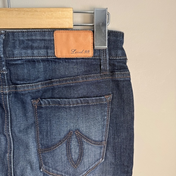 LEVEL 99 Women's 26 Dark Wash Denim Pencil Skirt Stretchy Straight Festival - Picture 4 of 12